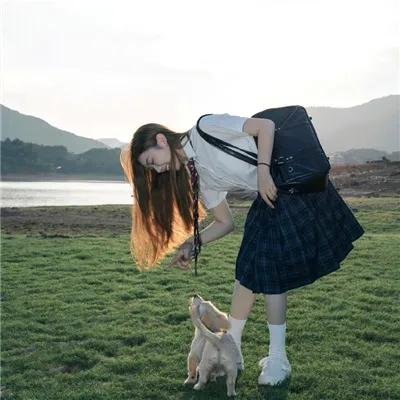 女士们